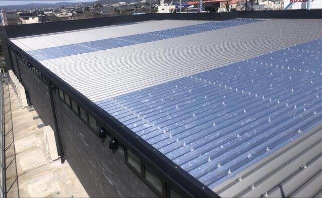Complete Roofing Solutions: Metal Roofing Systems for Industrial & Commercial Buildings